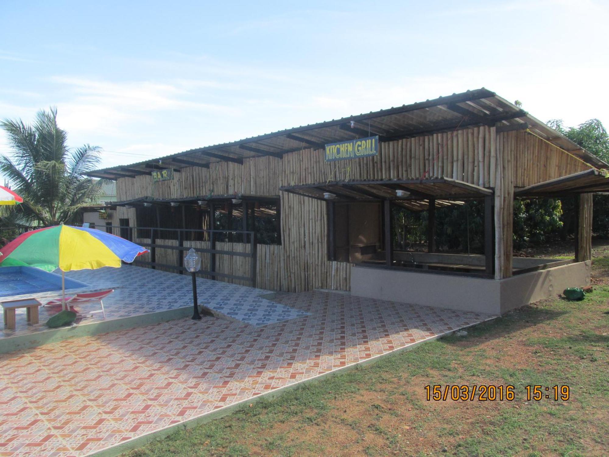 Jamaica Inn Guest House Botianaw Экстерьер фото
